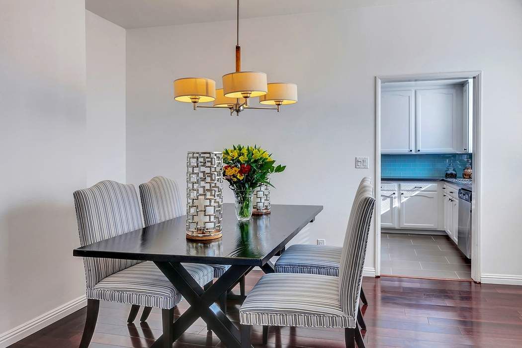 2175 South Beverly Glen Blvd Unit 306, Los Angeles, CA 90025