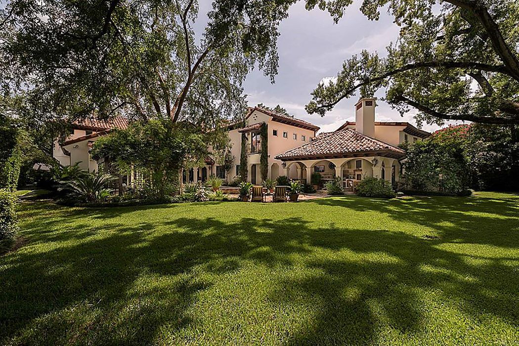 5442 Tupper Lake Drive, Houston, TX 77056 Martha Turner Sotheby's