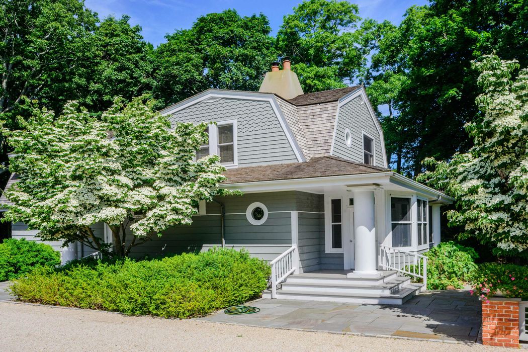 326, 328, 332 Cobb Road, Water Mill, NY 11976 Sotheby's International Realty, Inc.