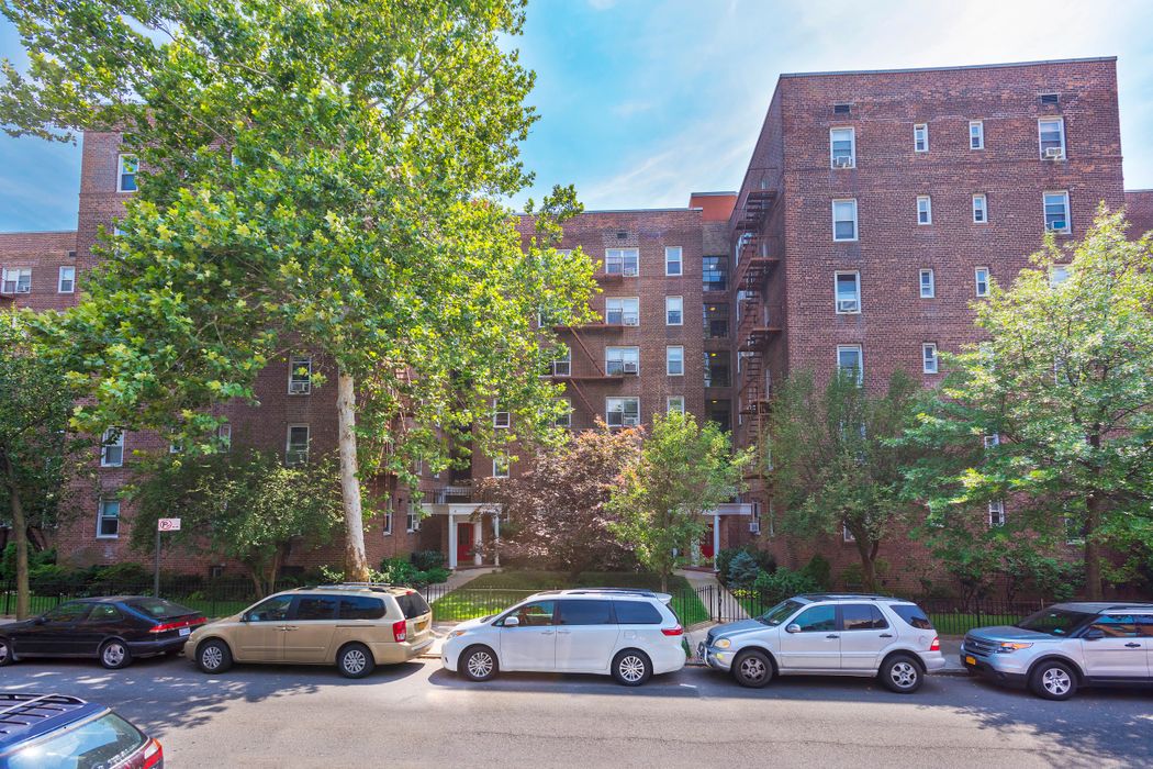 210 Congress Street Apt 1e, Brooklyn, NY 11201 Sotheby's