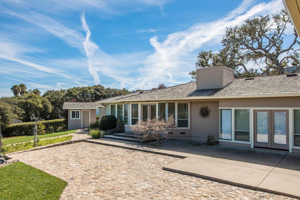 19550 Redding Drive, Salinas, CA 93908 Sotheby's International Realty