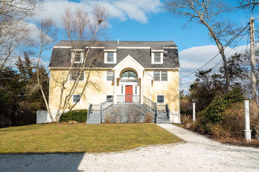 138 Wings Neck Road, Pocasset, MA 02550 Sotheby's International