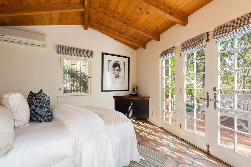 1500 Seabright Place, Beverly Hills, CA 90210 Sotheby's International