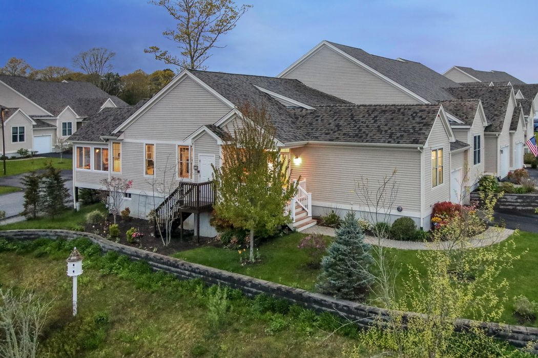 10 Twin Oaks Drive, Mashpee, MA 02649 Sotheby's International Realty