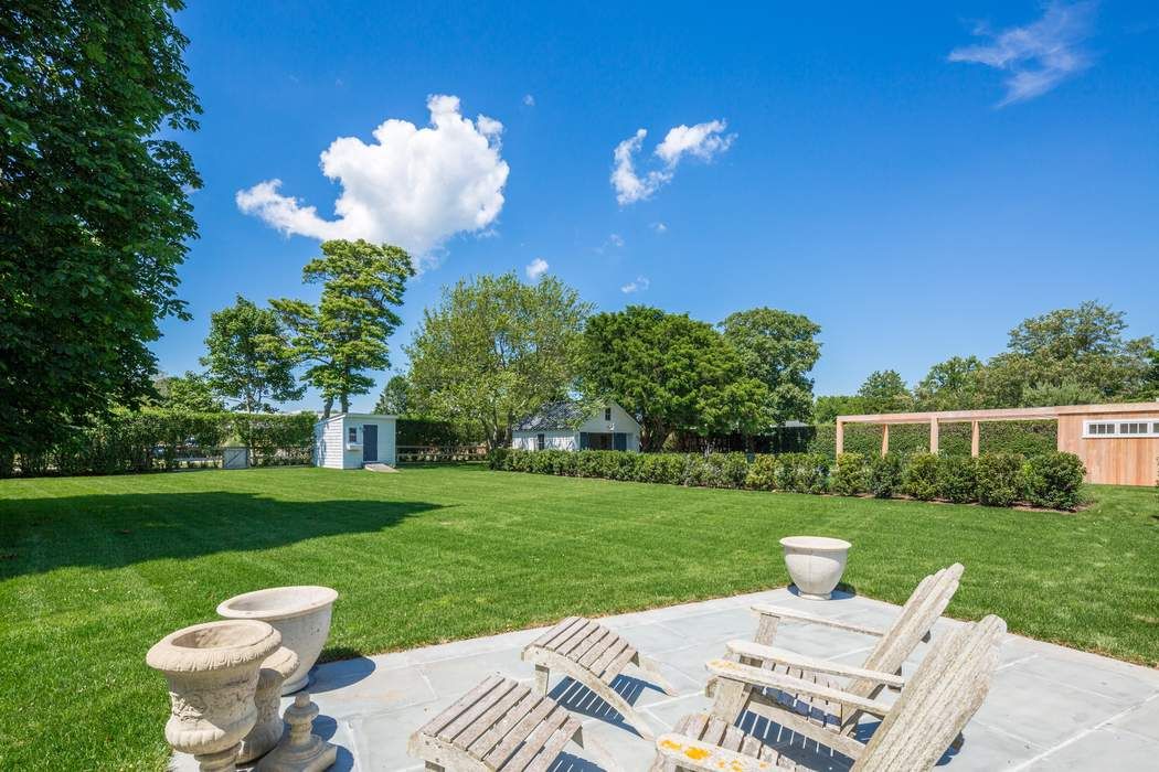 66 Old Montauk Highway, Amagansett, NY 11930 Sotheby's International