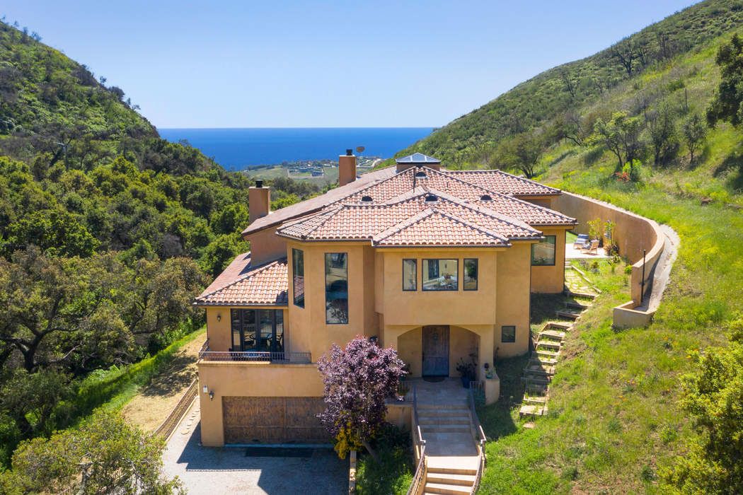 4322 Escondido Drive, Malibu, CA 90265 Sotheby's International Realty