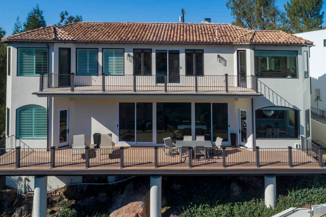 2102 Trentham Road, Lake Sherwood, CA 91361 Sotheby's International