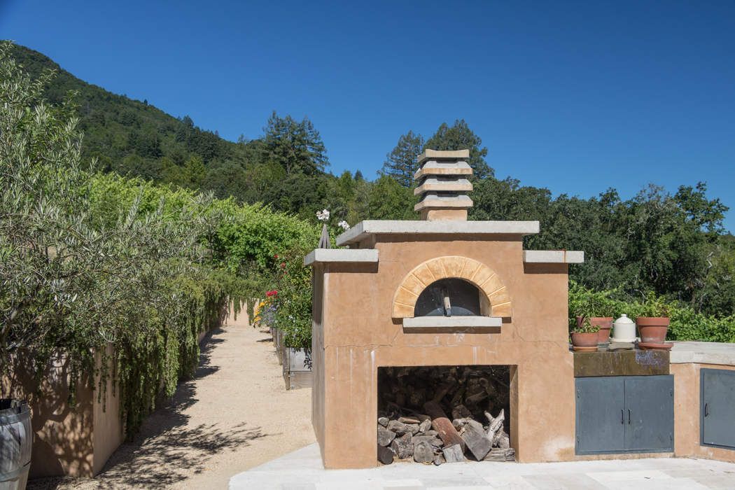 Glen Ellen Villa Glen Ellen, CA 95442 Sotheby's International Realty