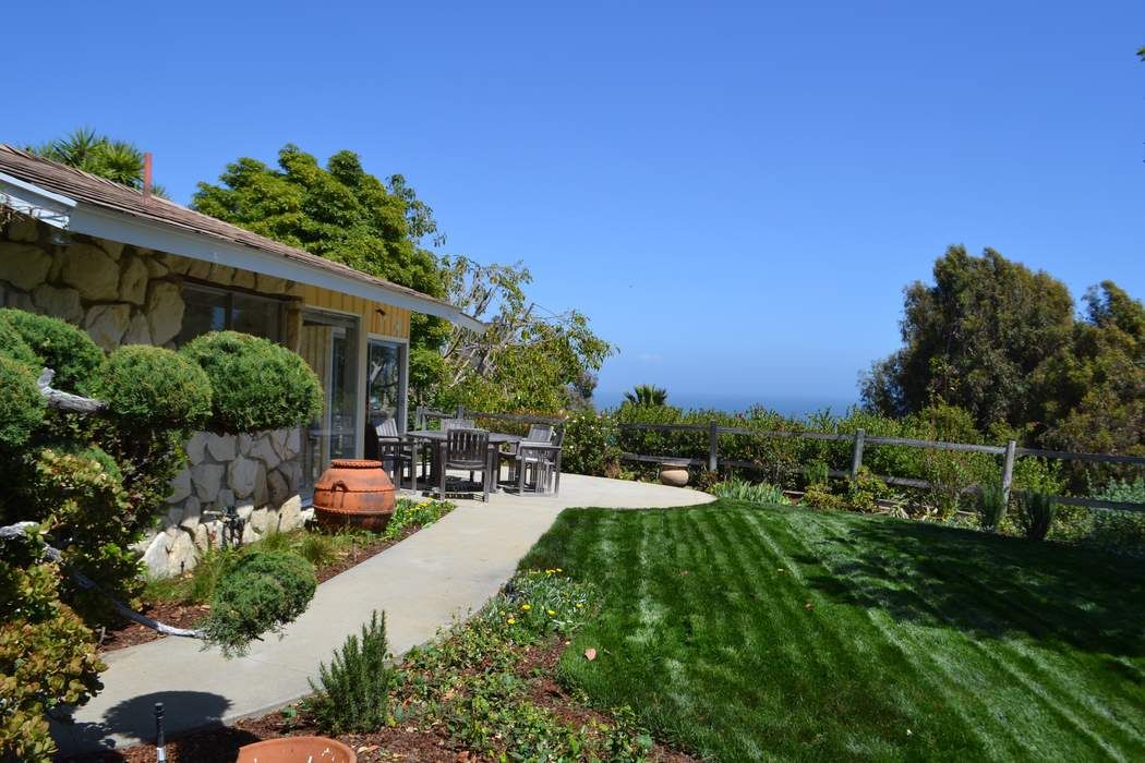 Charming Malibu Guest House for Lease Malibu, CA 90265 Sotheby's