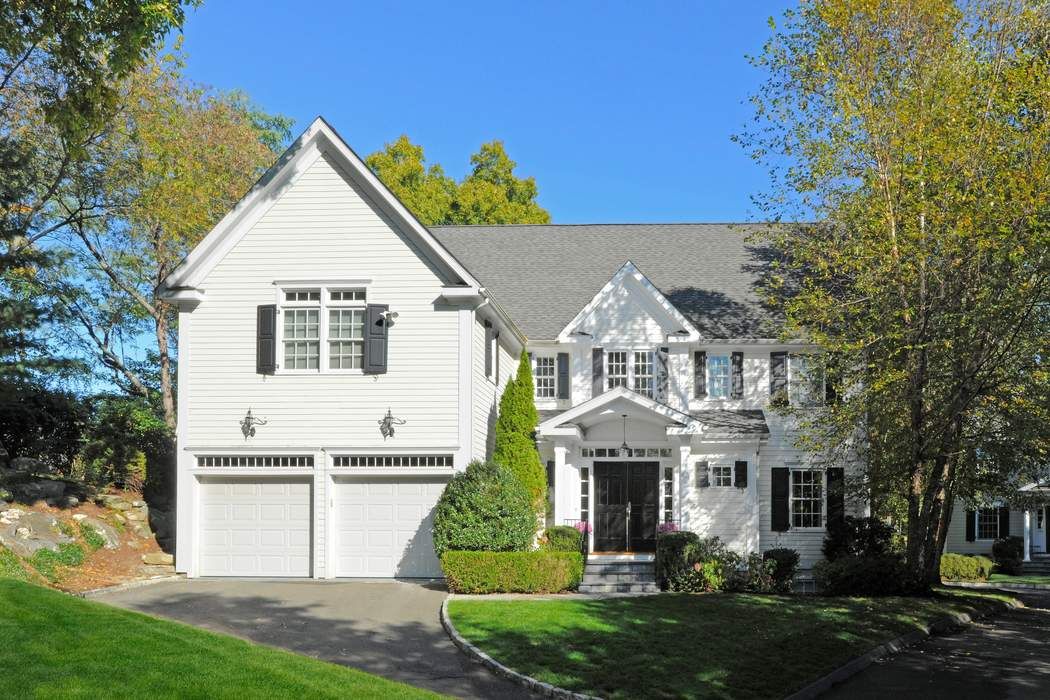 225 Glenville Road, Greenwich, CT 06831 Sotheby's International