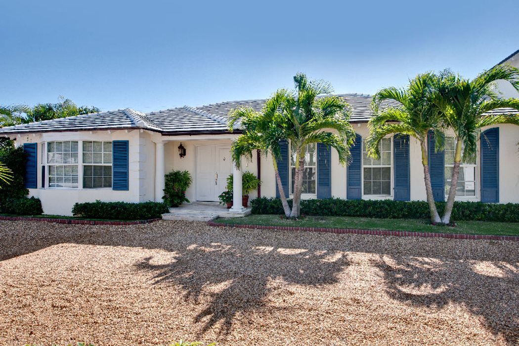 Elegantly Restored Palm Beach, FL 33480 Sotheby's International