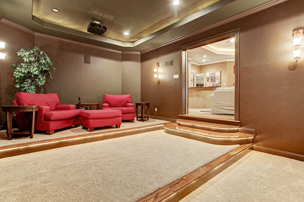 4528 Holt Street Bellaire Tx 77401 Sotheby S International
