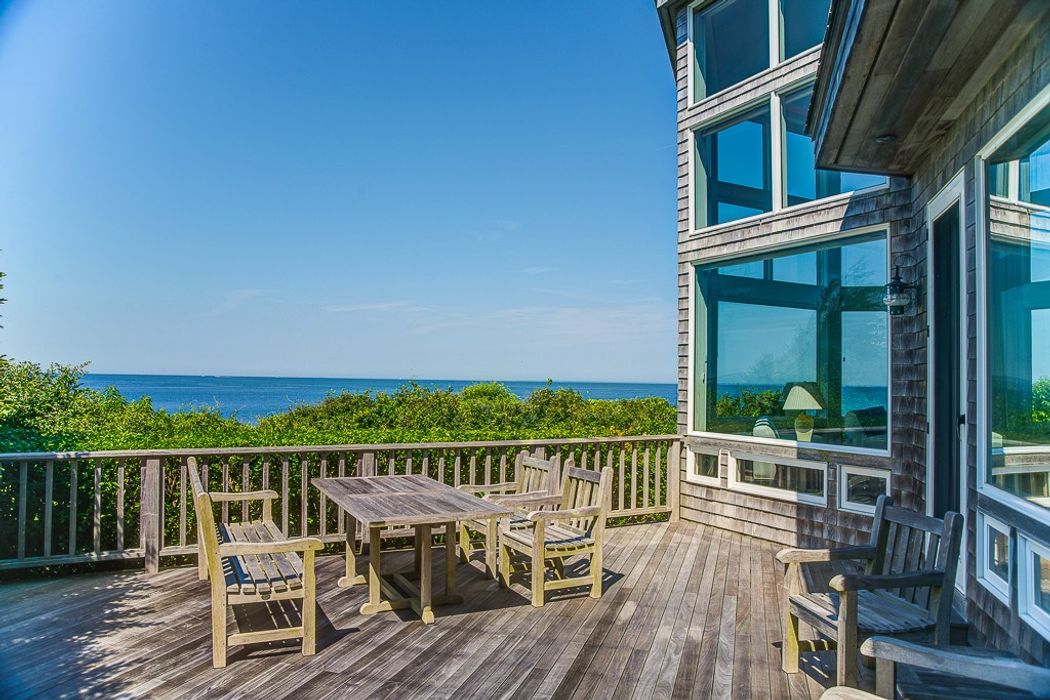 51 Gunning Point Avenue, Falmouth, MA 02540 Sotheby's International