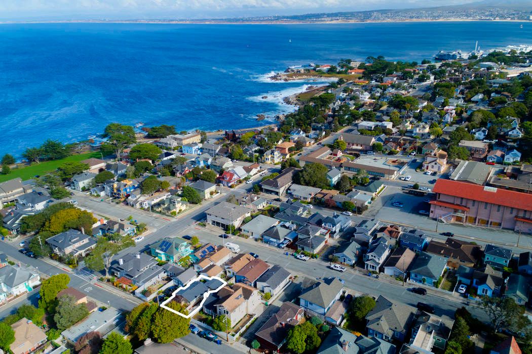 141 11th Street, Pacific Grove, CA 93950 Sotheby's International