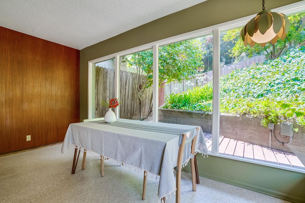 3018 Castle Street Los Angeles Ca 90039 Sotheby S