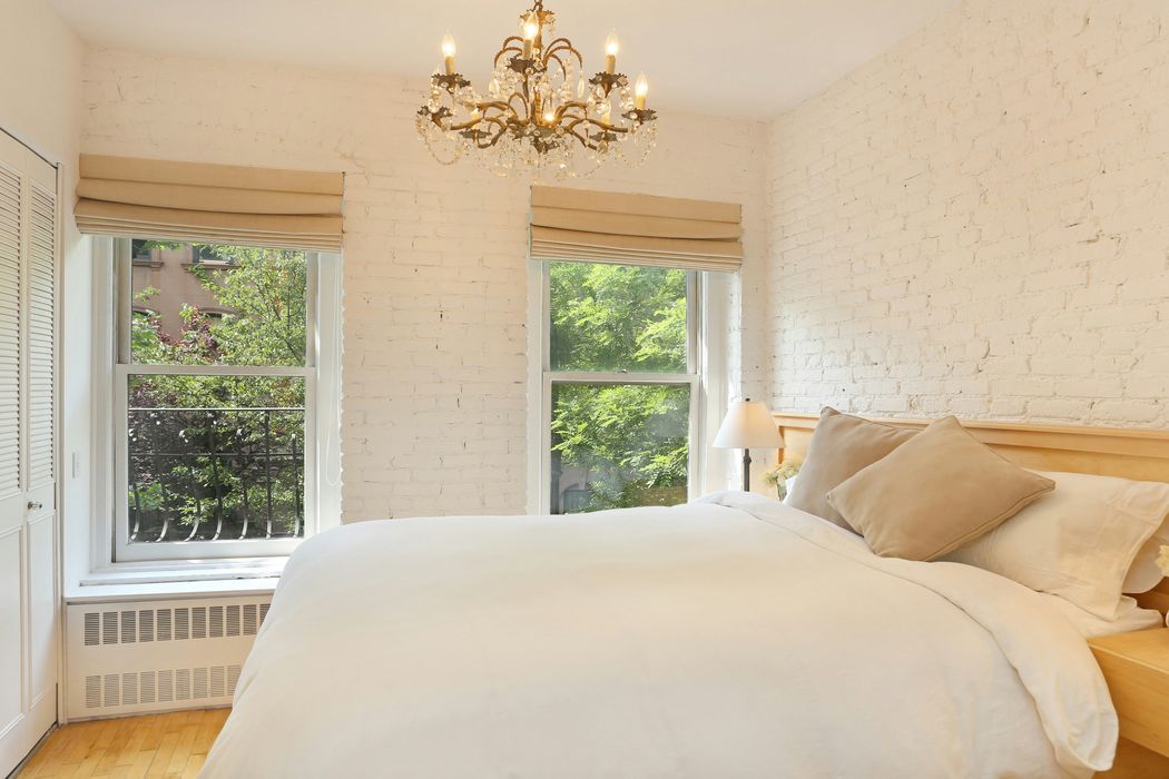 77 Perry Street Apt 2b, New York, NY 10014 Sotheby's International