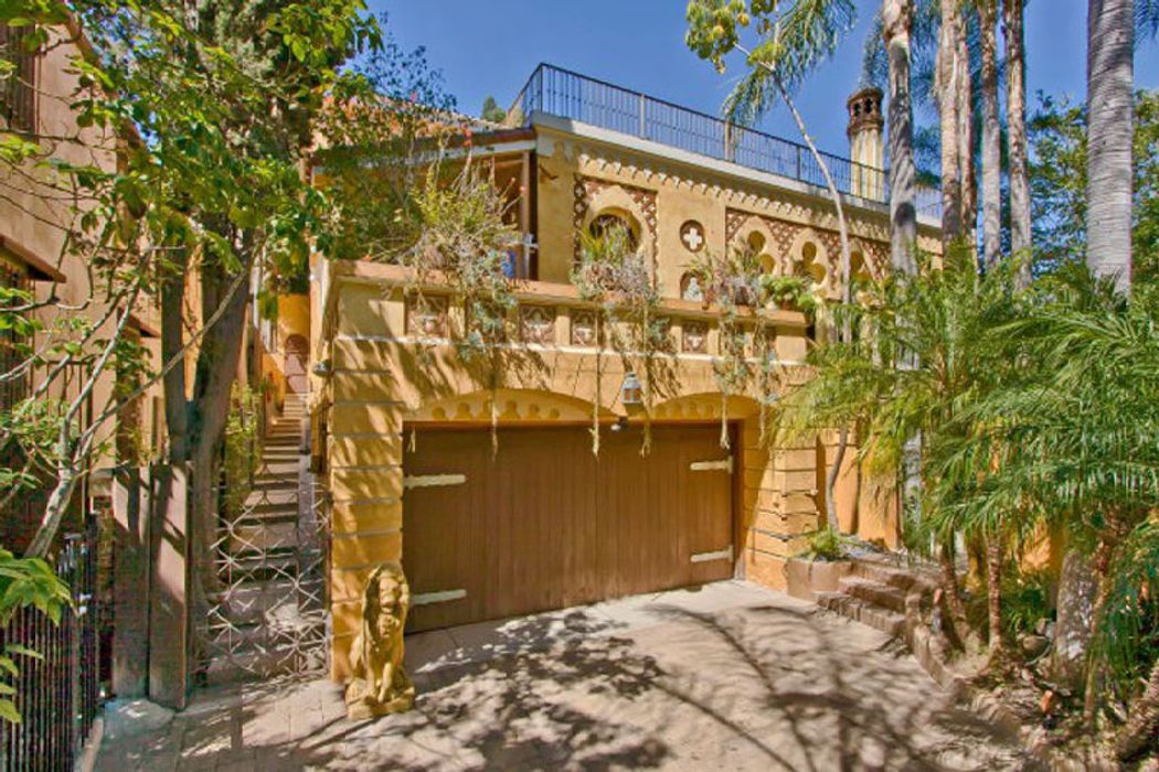 8003 Hollywood Blvd, Los Angeles, CA 90046 Sotheby's International