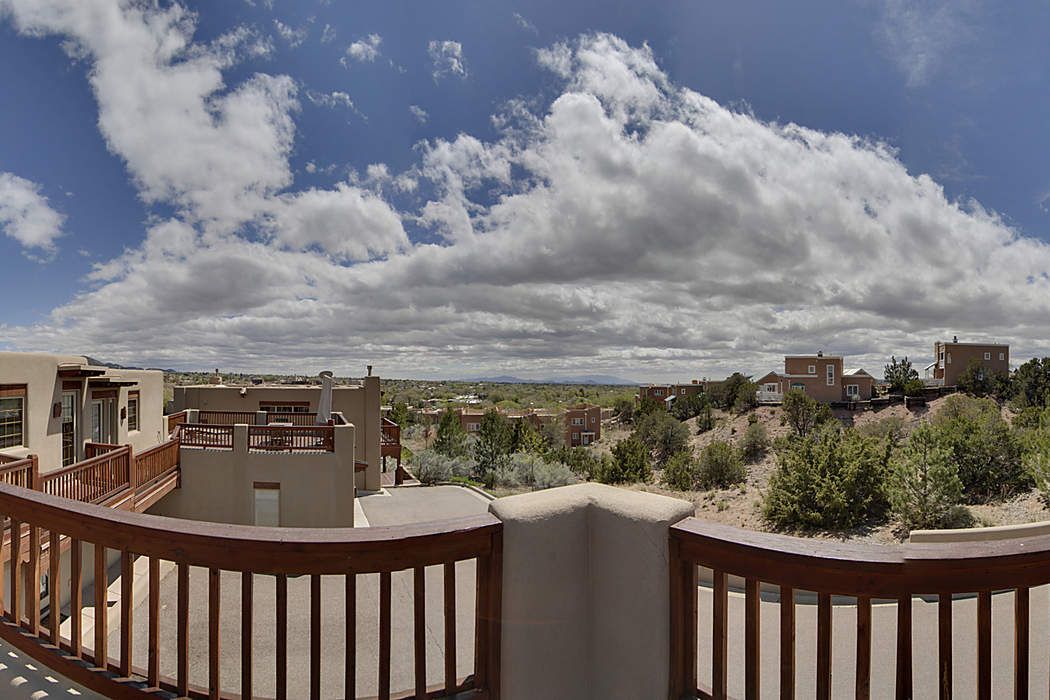 501 Rio Grande H10, Santa Fe, NM 87501 Sotheby's International