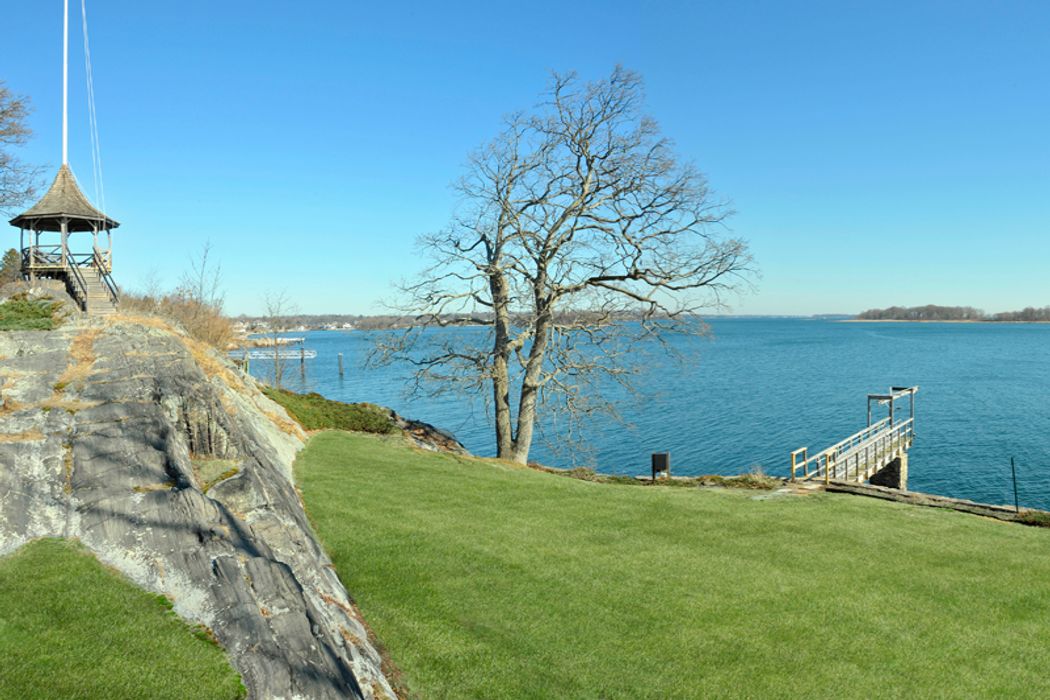 183 Byram Shore Road, Greenwich, CT 06830 Sotheby's International