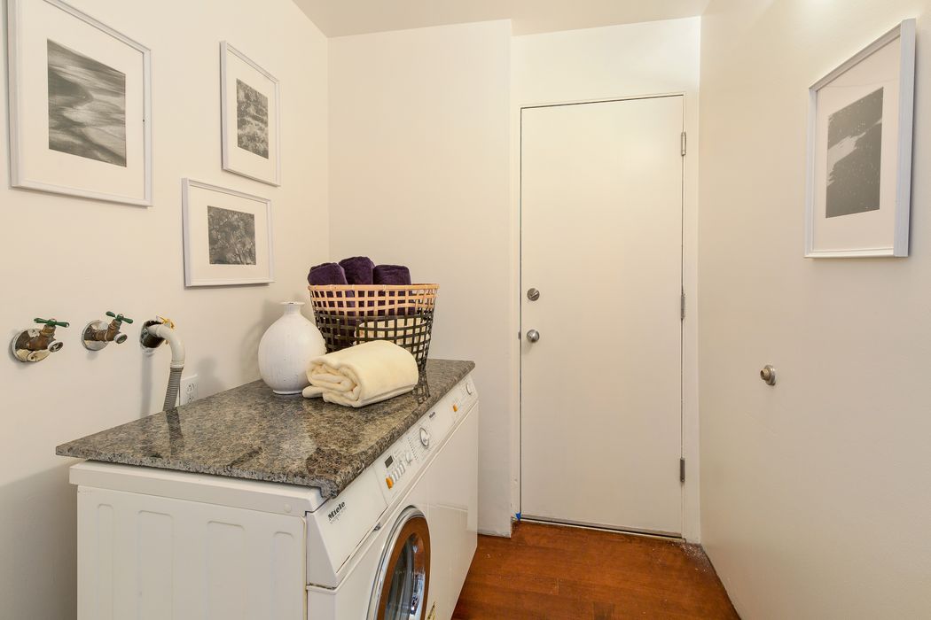 Sophisticated Cole Valley Conversion San Francisco, CA 94117 Sotheby