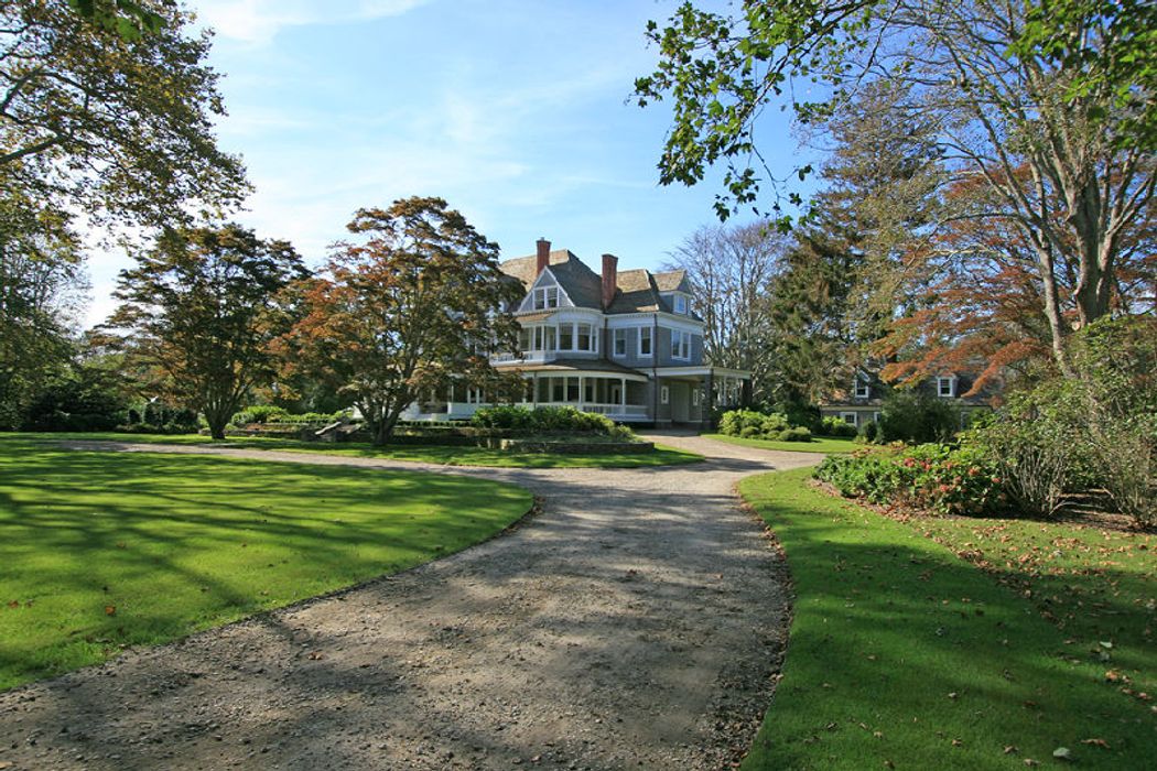 Historic Charles H. Adams Estate, East Hampton, NY 11937 | Sotheby's