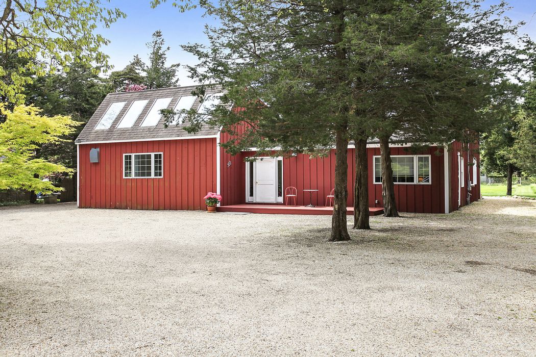 920 Springs Fireplace Road, East Hampton, NY 11937 Sotheby's International Realty, Inc.
