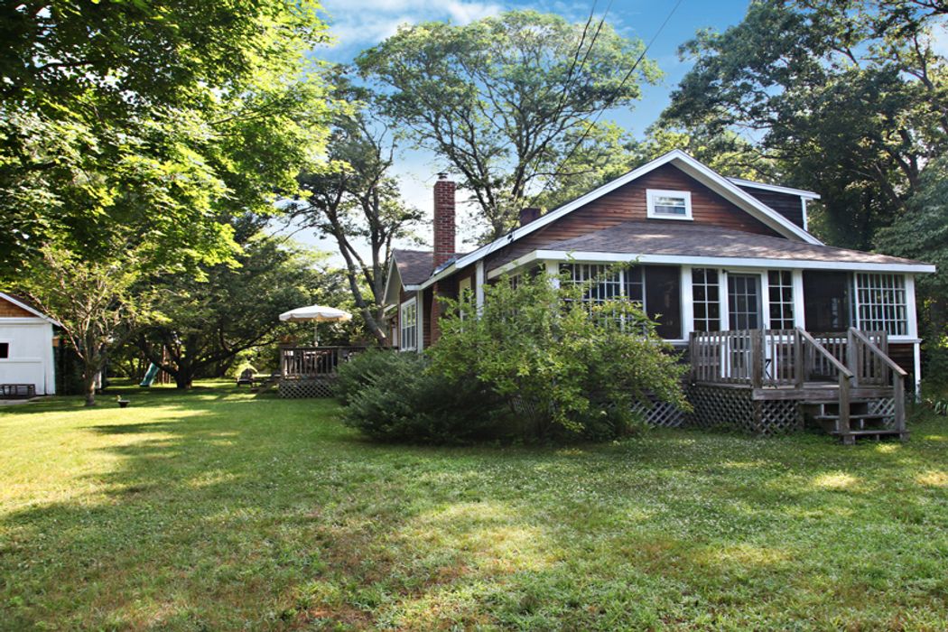 2064 Main Street, Marstons Mills, MA 02648 Sotheby's International