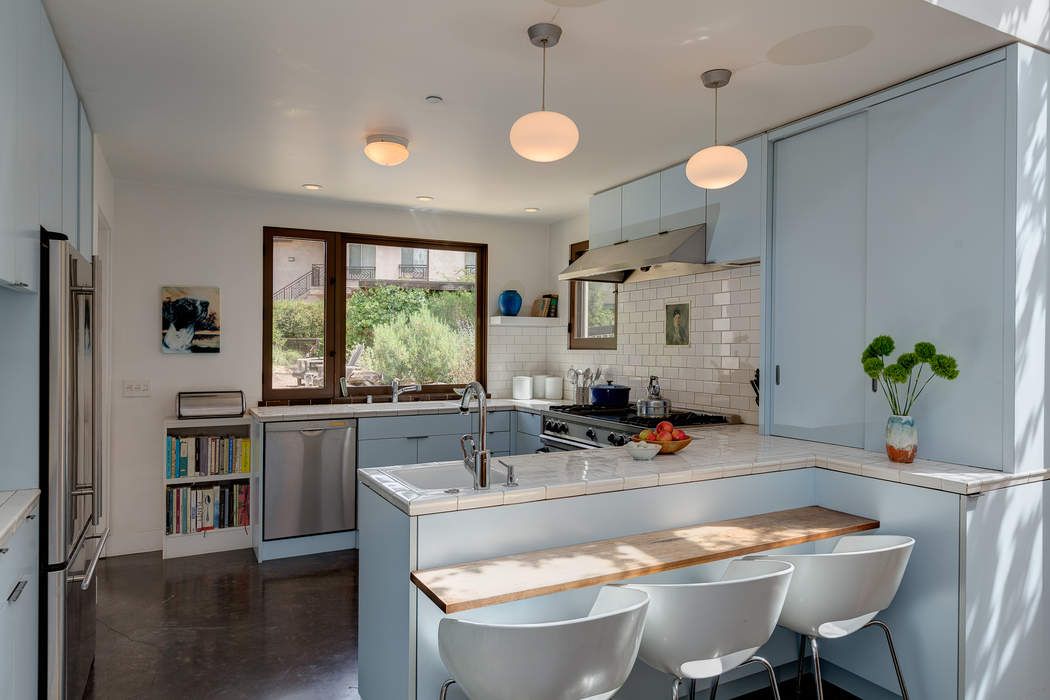 1942 Lemoyne Street, Los Angeles, CA 90026 Sotheby's International