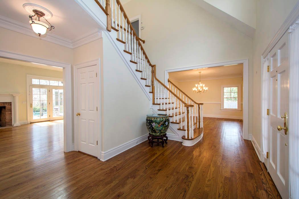 19 Bridge Hill Lane, Bridgehampton, NY 11932 Sotheby's International Realty, Inc.