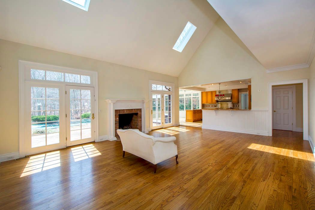 19 Bridge Hill Lane, Bridgehampton, NY 11932 Sotheby's International Realty, Inc.