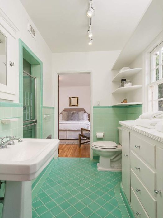 2763 Outpost Drive Los Angeles, CA 90068