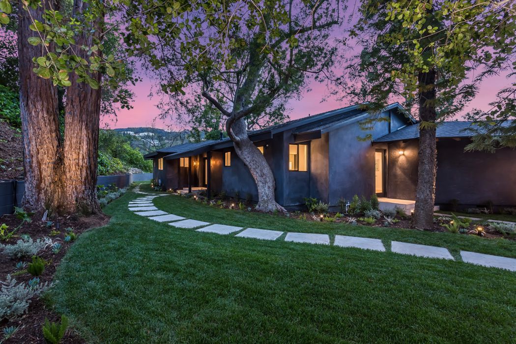 16666 Oldham Street Encino Ca 91436 Sotheby S International 16666 Oldham Street Encino Ca 91436 Gardens