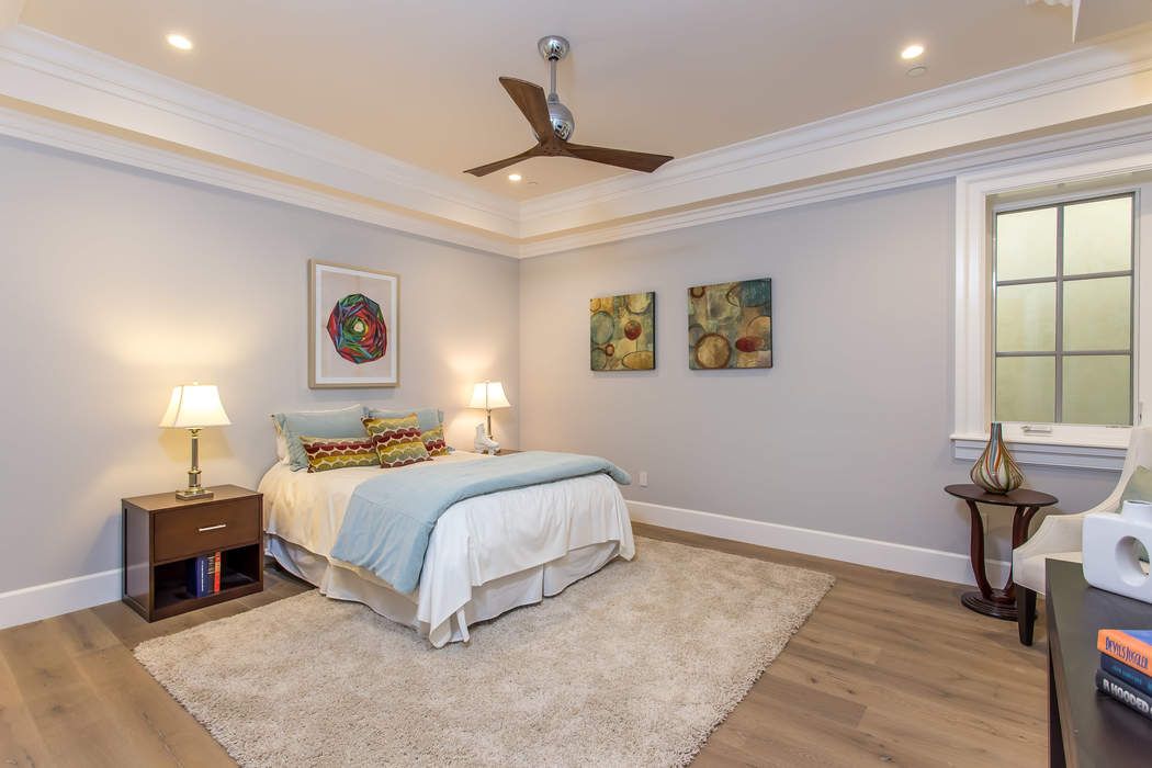 524 North Tigertail Road, Los Angeles, CA 90049 Sotheby's International Realty, Inc.