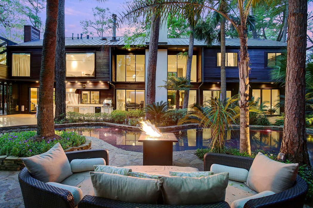 9 Farnham Park Drive, Houston, TX 77024 Martha Turner Sotheby's