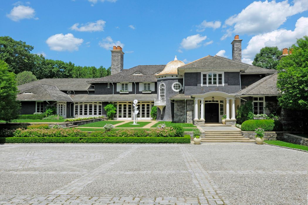 105 Conyers Farm Drive, Greenwich, CT 06831 Sotheby's International