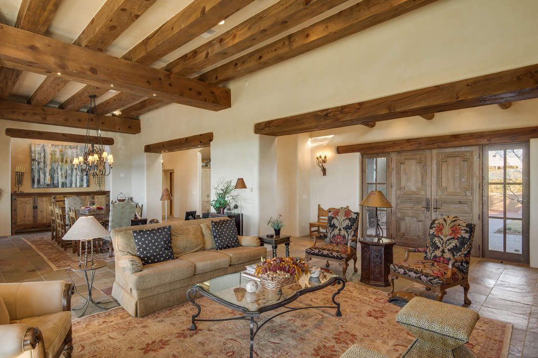 6 Agua Dulce, Santa Fe, NM 87506 Sotheby's International Realty, Inc.