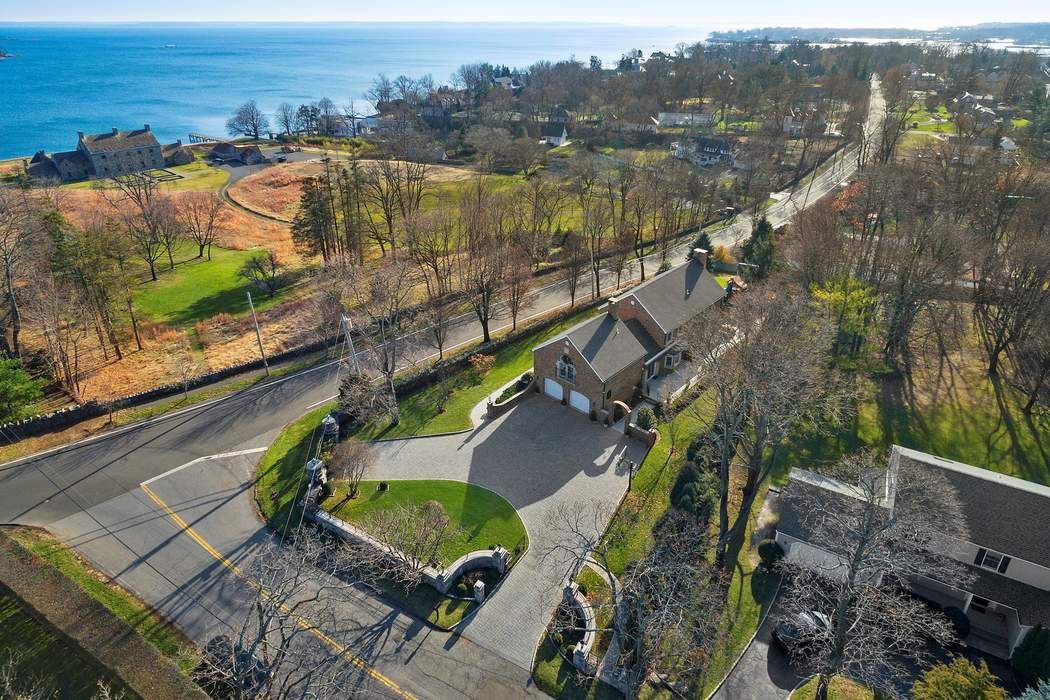 94 Byram Shore Road, Greenwich, CT 06831 Sotheby's International