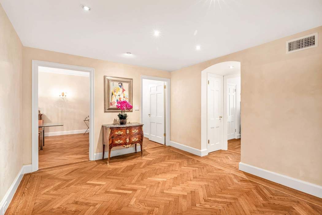 333 East 57th Street Apt 3B, New York, NY 10022 Sotheby's