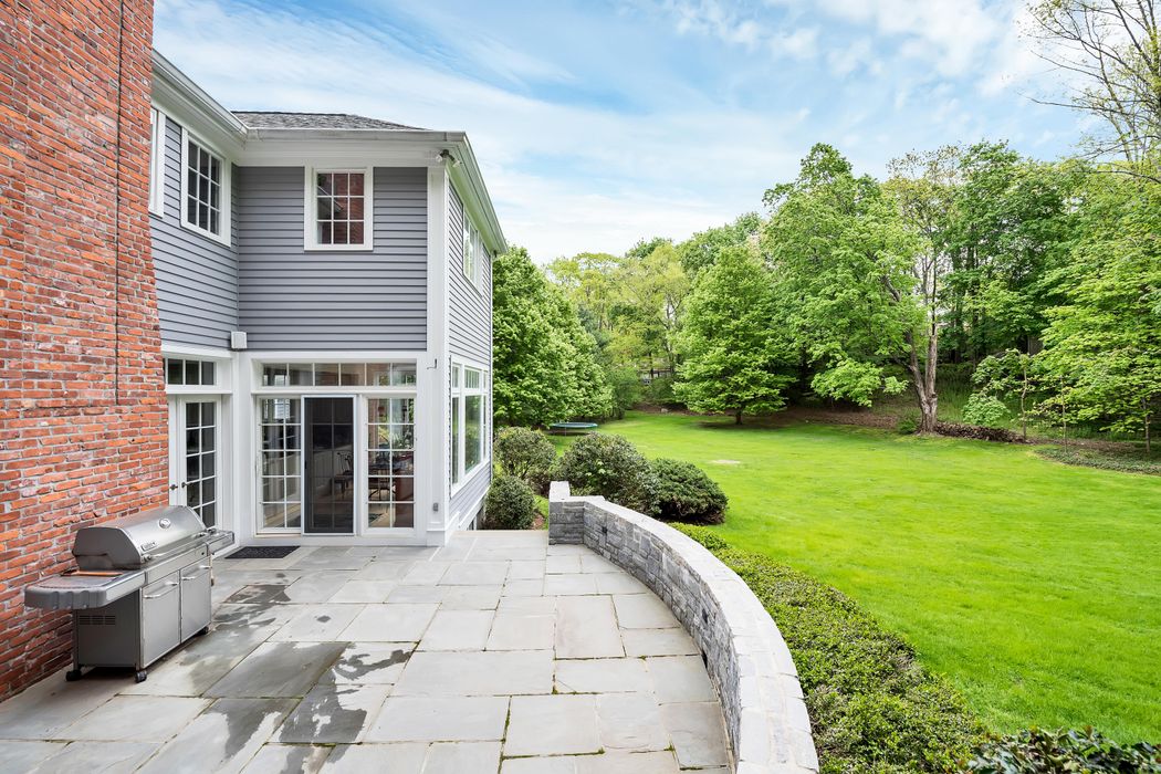 329 Stanwich Road, Greenwich, CT 06830 Sotheby's International Realty