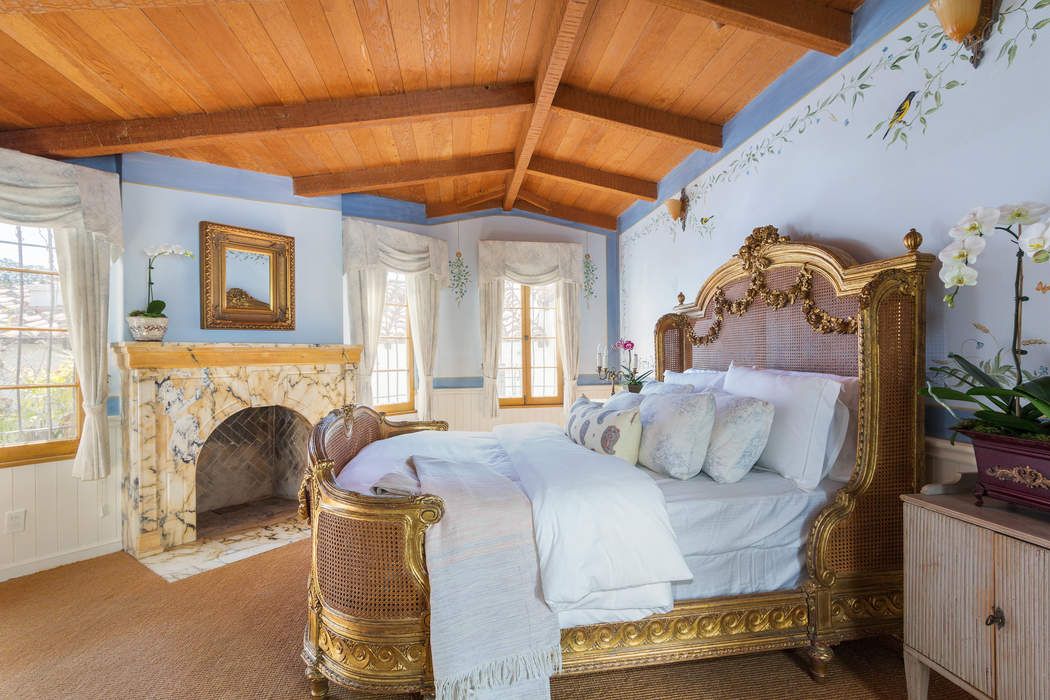 1500 Seabright Place, Beverly Hills, CA 90210 Sotheby's International