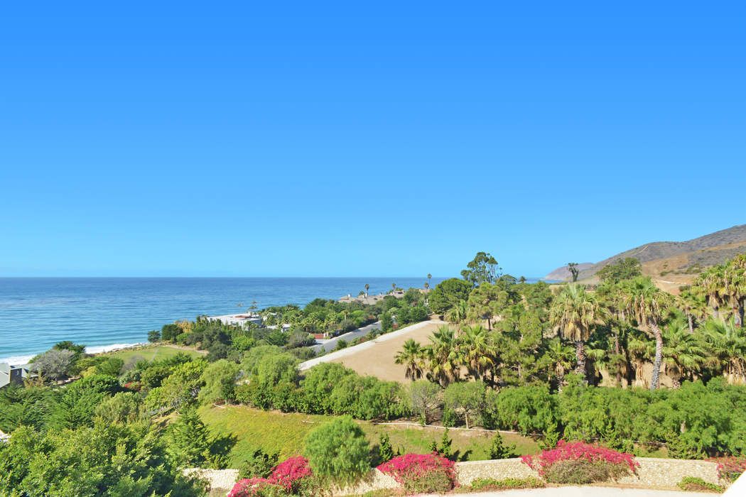 11409 Tongareva Street, Malibu, CA 90265 Sotheby's International