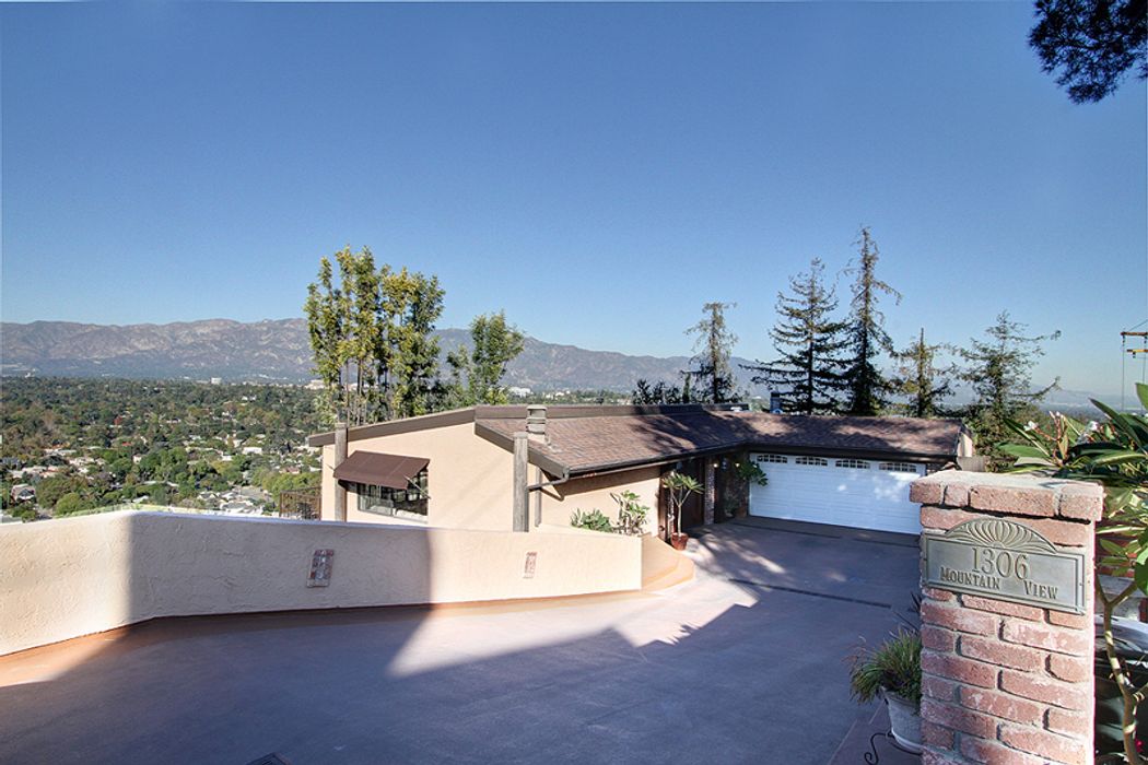 1306 Mountain View Avenue, South Pasadena, CA 91030 Sotheby's