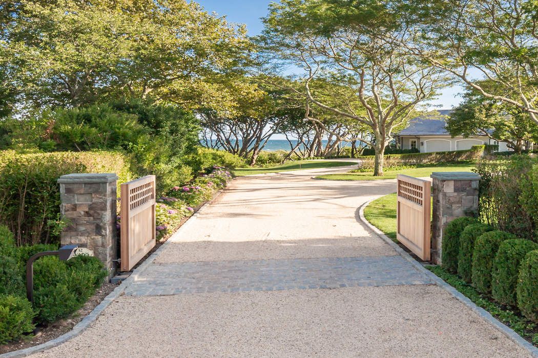 32 Windmill Lane, East Hampton, NY 11937 | Sotheby's International