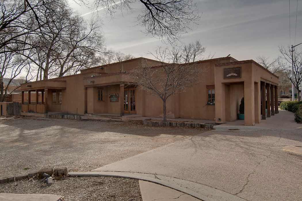 203 Canyon Rd, Santa Fe, NM 87501 Sotheby's International Realty, Inc.
