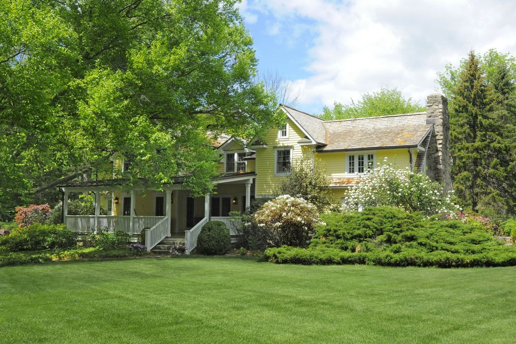 175 Cat Rock Road, Cos Cob, CT 06807 Sotheby's International Realty, Inc.