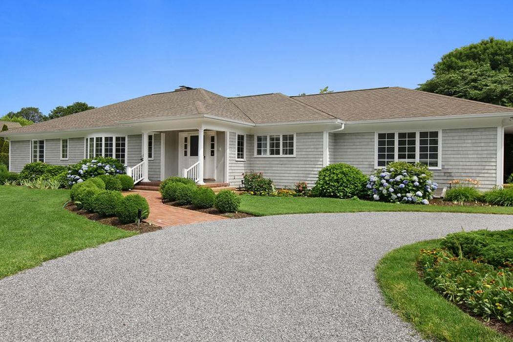 East Hampton Village Oasis East Hampton, NY 11937 Sotheby's