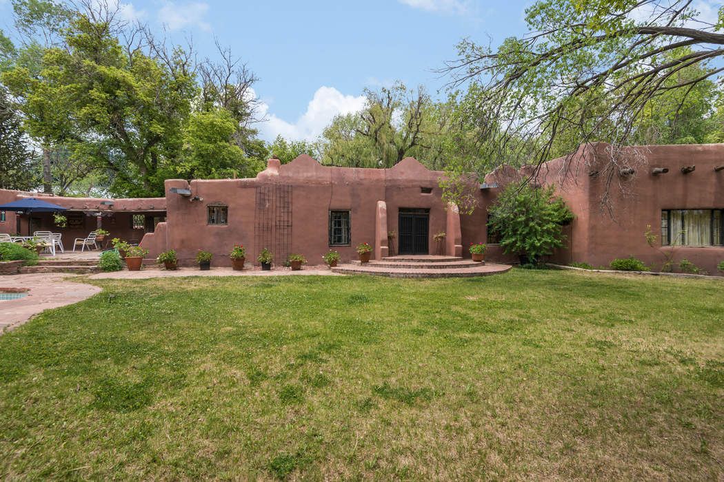 Turtle Walk, Taos, NM 87571 Sotheby's International Realty, Inc.
