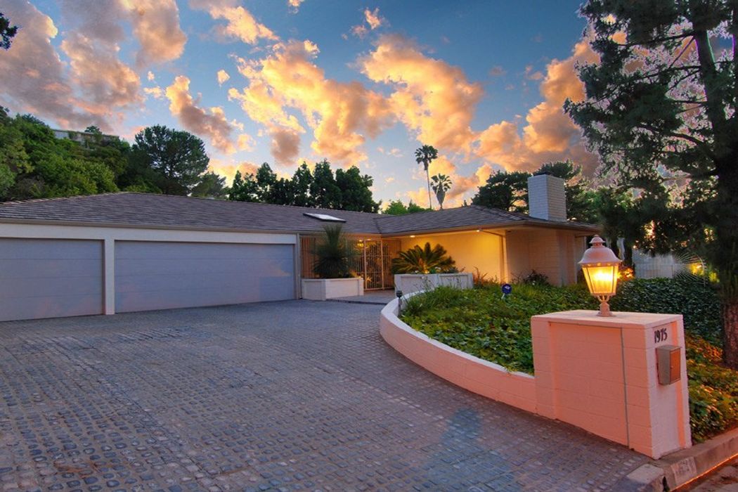 1975 Loma Vista Drive, Beverly Hills, CA 90210 | Sotheby's ... cat 5 wiring new house 