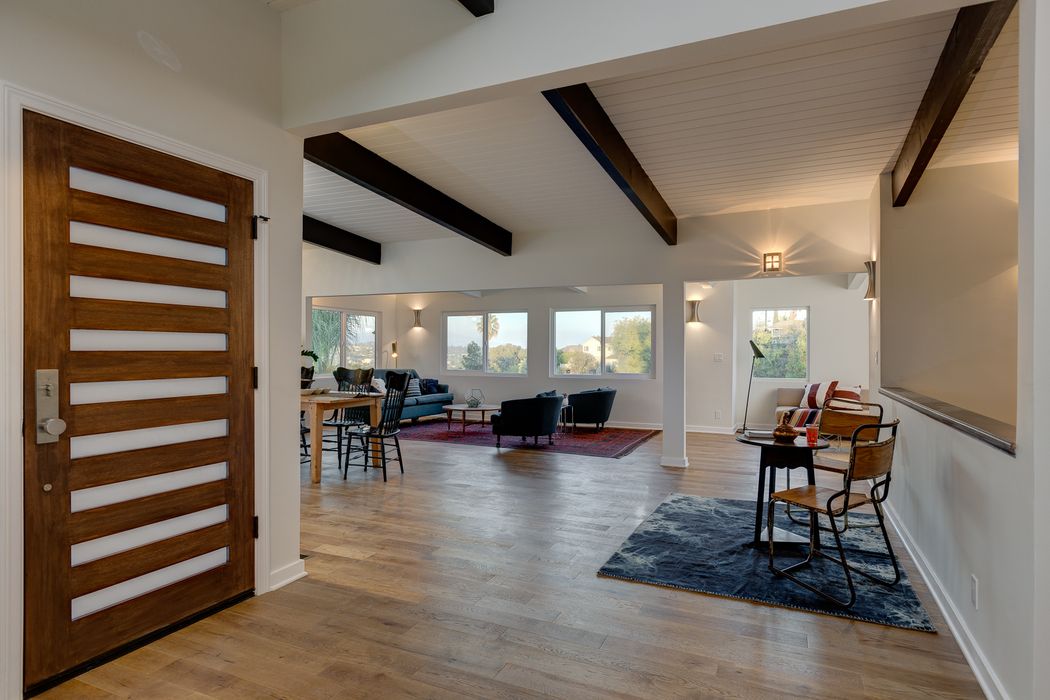 1042 Olancha Drive, Los Angeles, CA 90065 Sotheby's International Realty, Inc.