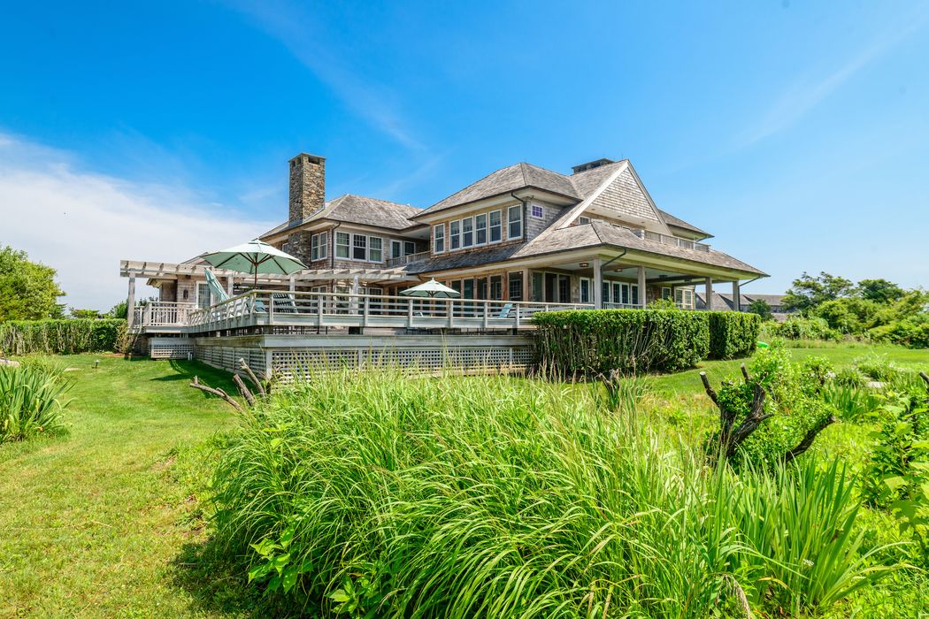 155 Seascape Lane, Sagaponack, NY 11962 Sotheby's International
